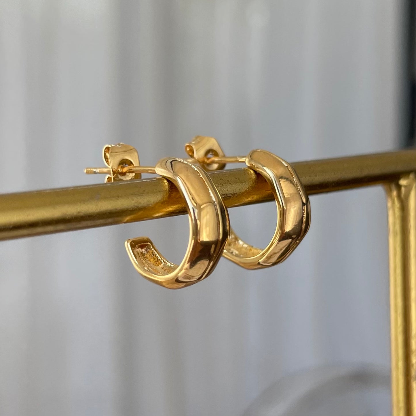 Iris Hoop Earrings