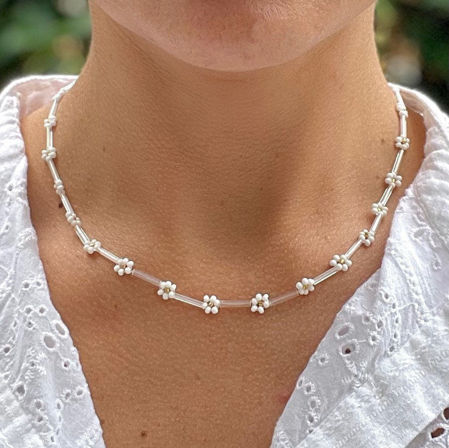 Daisy Chain Beaded Necklace-Gypsytear
